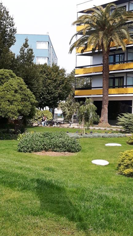 Apartments Davor Biograd Na Moru Extérieur photo